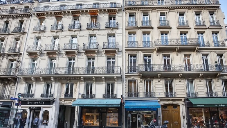 Foto 4 van 8 Rue la Boétie in Parijs